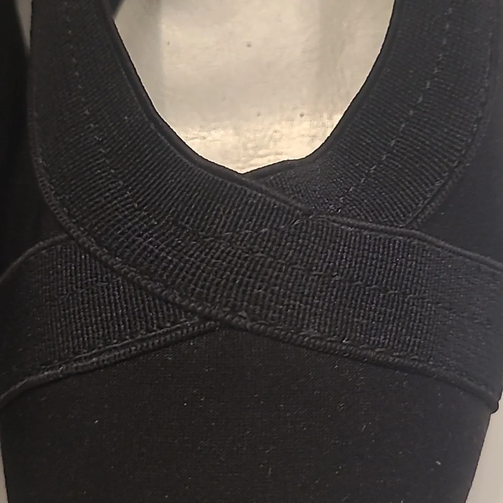 AK Sport Dani Slip On Wedges Criss-Cross Toe Glossy Heel Ballet Style Sz 10